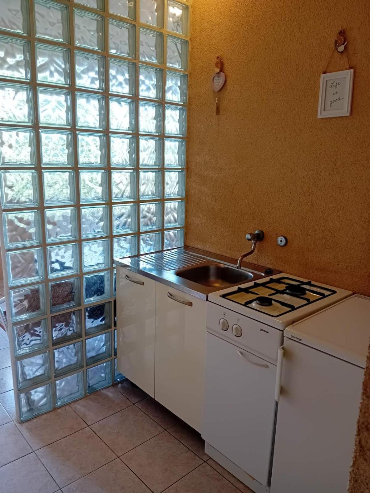 Rooms With A Parking Space Krk - 13553 Vrh  Exterior foto
